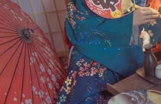 BoLoli菠萝社 - 图片看点：柳侑绮，水中浮现的那份少女态，多少有点儿迷离。