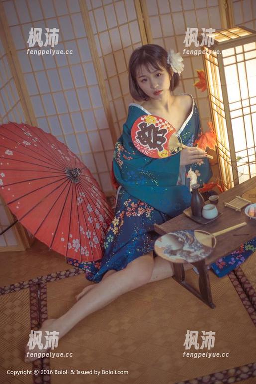BoLoli菠萝社 - 图片看点：柳侑绮，水中浮现的那份少女态，多少有点儿迷离。-枫沛玥