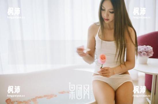 GIRLT果团网 - 新鲜出炉!小九九连体衣图片更新,开启“哈哈”模式的时刻到了,冲鸭!-枫沛玥 GIRLT果团网 - 新鲜出炉!小九九连体衣图片更新,开启“哈哈”模式的时刻到了,冲鸭!-枫沛玥