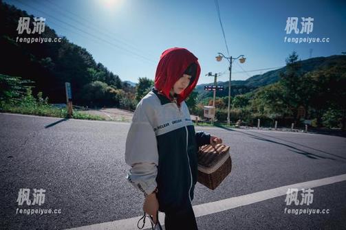 Mimmi(밈미)太会穿了，这套体操服居然成了美图的主角！-枫沛玥