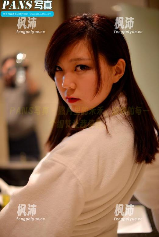 PANS写真 - 照片里的禾禾,旗袍的每一个细节让我停驻。-枫沛玥 PANS写真 - 照片里的禾禾,旗袍的每一个细节让我停驻。-枫沛玥