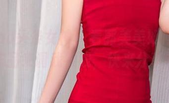 TouTiao头条女神 - 看郭美美如何用天使作品来调戏视线，快来分享吧