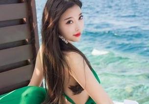 XIAOYU语画界 - 从早到晚的校服变身记：顾桥楠的写真新解读