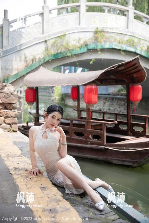 Xiuren秀人网 - 唐翩翩的居家套图:谁说家里不能拍得那么好看?-枫沛玥 Xiuren秀人网 - 唐翩翩的居家套图:谁说家里不能拍得那么好看?-枫沛玥