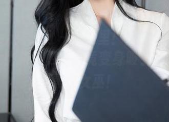 Xiuren秀人网 - 看这里！唐翩翩黑色：原图大比拼，更新后竟变身吸引小动物的黑衣女巫！