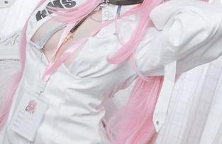 厨房里的日常与镜头下的魅力，asagiriai(爱ちゃん)的厨娘写真集资源等你点评！