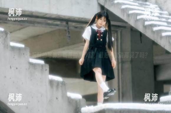 rua阮阮的写真：叫兽的恶作剧，最后一次说再见了吗？-枫沛玥