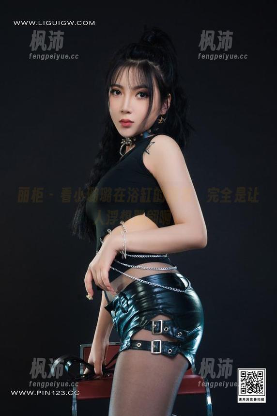 丽柜 - 看小璐璐在浴缸的图集,完全是让人浮想联翩啊。-枫沛玥 丽柜 - 看小璐璐在浴缸的图集,完全是让人浮想联翩啊。-枫沛玥