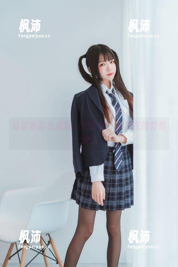 喵糖映画私房版：短发女仆与胶衣的爱恨情仇-枫沛玥