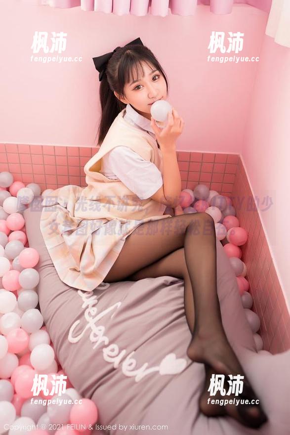 嗲囡囡 - 光线不讲究,施忆佳KITTY的少女套图好像就是那样轻松自在。-枫沛玥 嗲囡囡 - 光线不讲究,施忆佳KITTY的少女套图好像就是那样轻松自在。-枫沛玥