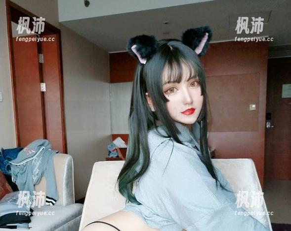 美图有毒,夏鸽鸽不想起床的私拍美足大揭秘-枫沛玥 美图有毒,夏鸽鸽不想起床的私拍美足大揭秘-枫沛玥