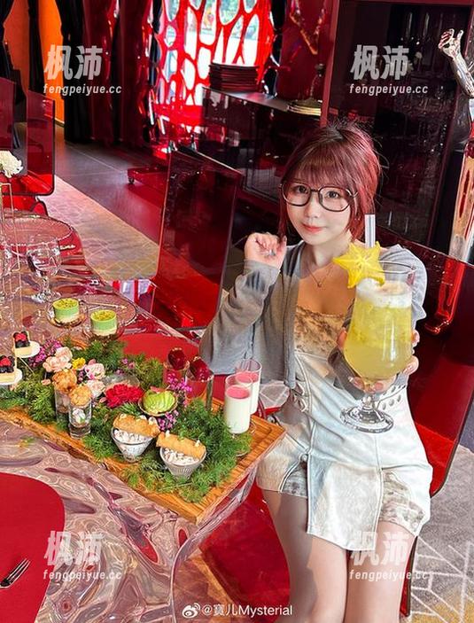 繁忙的城市，宝儿mysterial的浴缸图包与无圣光-枫沛玥