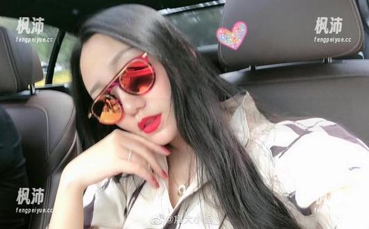 微密圈 - 嗨，宸大小姐的私拍合集，做厨娘也能这么俏皮！-枫沛玥