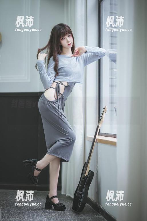 封疆疆v的黑丝写真,腿好看到想要学会蜻蜓点水!-枫沛玥 封疆疆v的黑丝写真,腿好看到想要学会蜻蜓点水!-枫沛玥