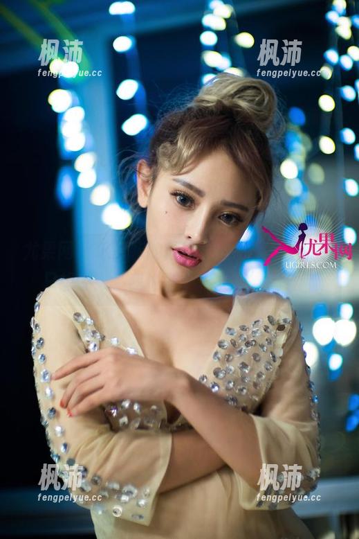 尤果网 - 穆菲菲的原图“女孩”,看完我只想说:“我也是个‘女孩’啊!”-枫沛玥 尤果网 - 穆菲菲的原图“女孩”,看完我只想说:“我也是个‘女孩’啊!”-枫沛玥
