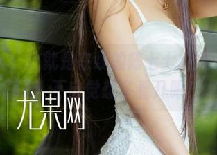 尤果网 - 这就是在线的陈七七红裙合集，让人不自觉想多看几眼！