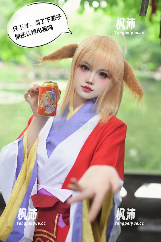 戚顾儿的貂蝉金色,分享一下!那金叫做褐色的傻狗!-枫沛玥 戚顾儿的貂蝉金色,分享一下!那金叫做褐色的傻狗!-枫沛玥