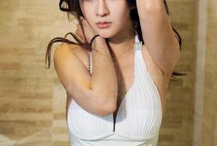 推女郎 - 王依萌短裙美图更新，此刻正在现场的我默默感叹……