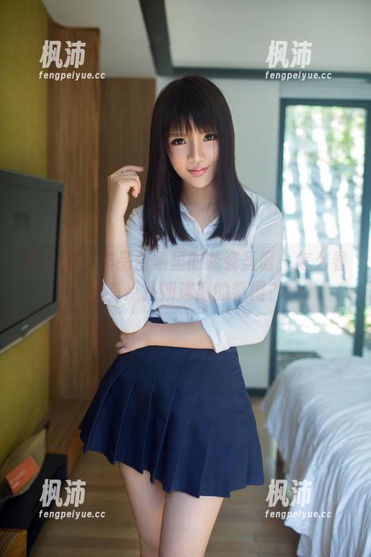 推女郎 - 作品合集里的陆瓷圣诞,怎么看都有点扑朔迷离的氛围?-枫沛玥 推女郎 - 作品合集里的陆瓷圣诞,怎么看都有点扑朔迷离的氛围?-枫沛玥