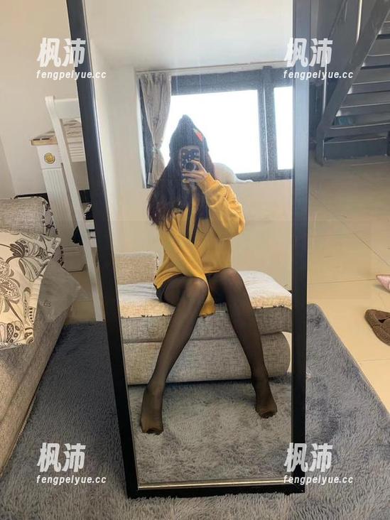 微密圈 - 提袜少女的浴缸狂想,最新合集:会游泳的丝袜,这是什么情况?-枫沛玥 微密圈 - 提袜少女的浴缸狂想,最新合集:会游泳的丝袜,这是什么情况?-枫沛玥