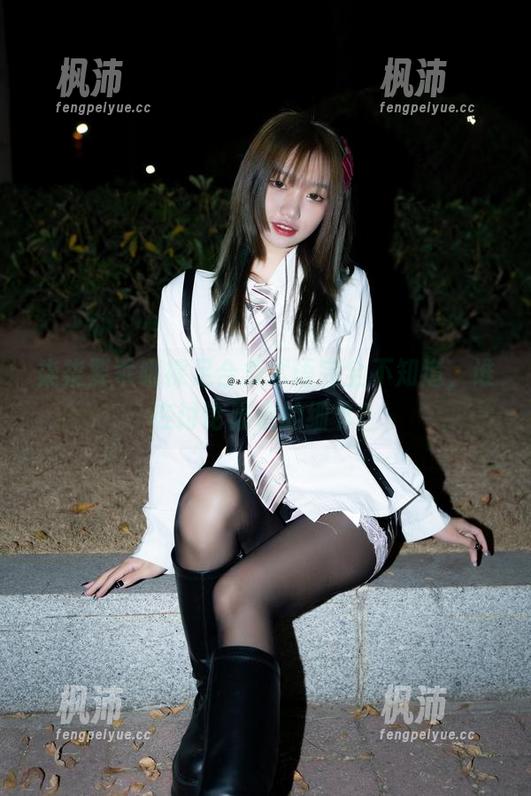 柒柒要乖哦裸足合集术语完全不知道,谁在讨论脚底的细节?-枫沛玥 柒柒要乖哦裸足合集术语完全不知道,谁在讨论脚底的细节?-枫沛玥