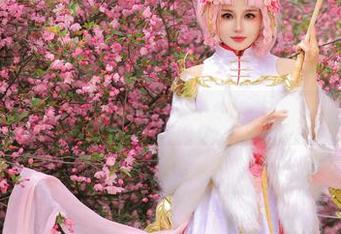 桃暖酱的写真。这雷姆，cos得别有一番滋味！