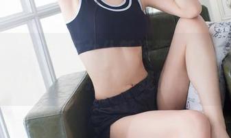 爱蜜社 - 在线逛女仆新资源，杨紫嫣candy的拍摄风格损坏了我的审美系统！