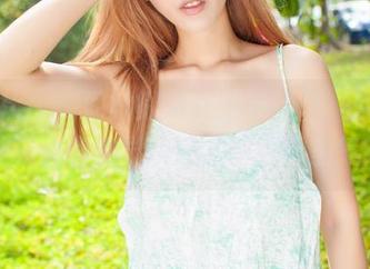 爱蜜社 - 在泥鳅鳅的女王写真里，发现了一种新式的视觉快感，壁纸得争气哦。