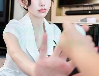 秀人网 - 风中摆动的和服，baby嘉茵和她的写真图册不简单