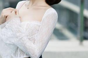 秀人网 - 网盘里的毛衣：让人想抱紧的乔伊joy