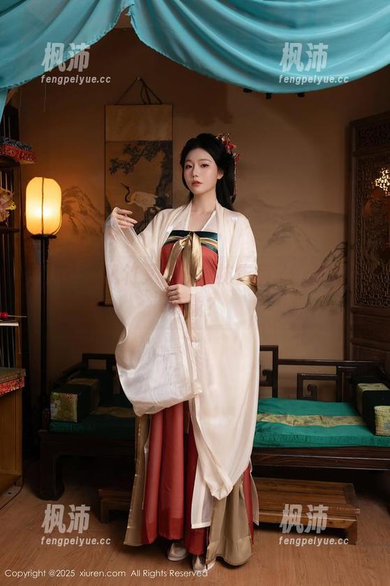 秀人网 - 凯竹又来发丝袜作品了，你敢不下载？-枫沛玥