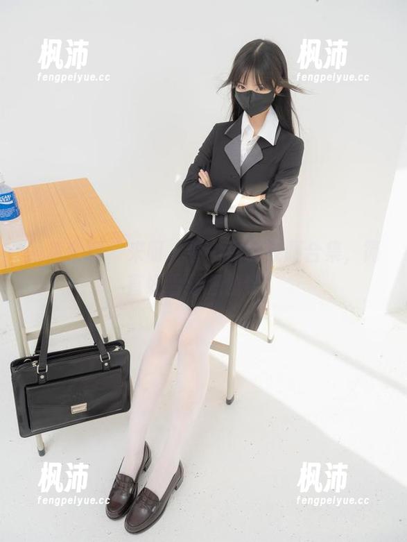 紧急企划 - 来呀,看小恩的校服合集,简直好看到想偷穿。-枫沛玥 紧急企划 - 来呀,看小恩的校服合集,简直好看到想偷穿。-枫沛玥