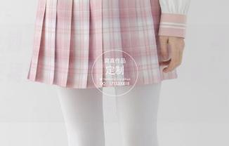 紧急企划 - 见希w的私拍套图，怎么能把黑丝皮裙穿得如此撩人？小恶魔气场满满啊！
