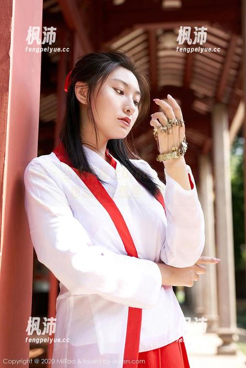 蜜桃社 - 当棉袜撞上Gina:更新!让直男也忍不住想捏一捏!-枫沛玥 蜜桃社 - 当棉袜撞上Gina:更新!让直男也忍不住想捏一捏!-枫沛玥