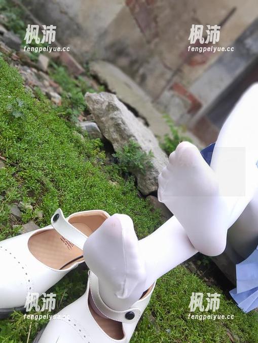 这组西尔酱的黑丝校服合集,真的是……很妙!-枫沛玥 这组西尔酱的黑丝校服合集,真的是……很妙!-枫沛玥